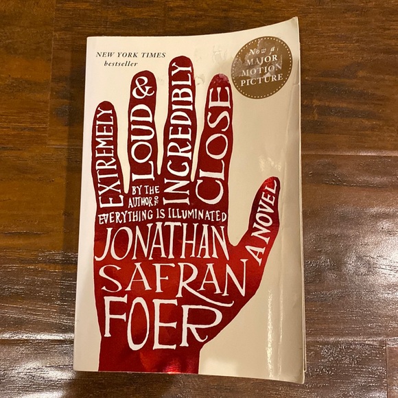 Extremely Loud And Incredibly Close: A Novel | Jonathan Safran Foer - Picture 1 of 3